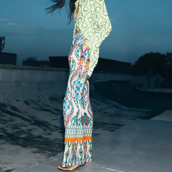 ZARA Boho Printed Flared Wide Leg High Waisted Trousers Pants NWT RRP$109 - Picture 4 of 16